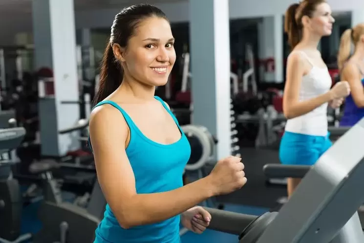 Interval training in a gym treadmill