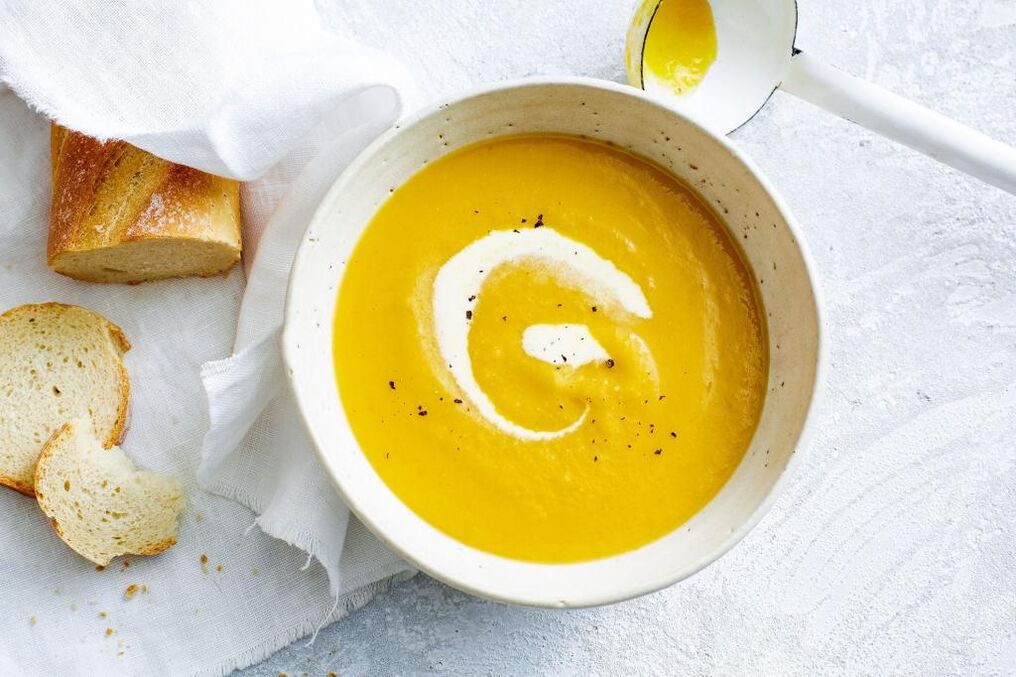 While following a diet for stomach ulcers, you can prepare mashed pumpkin soup
